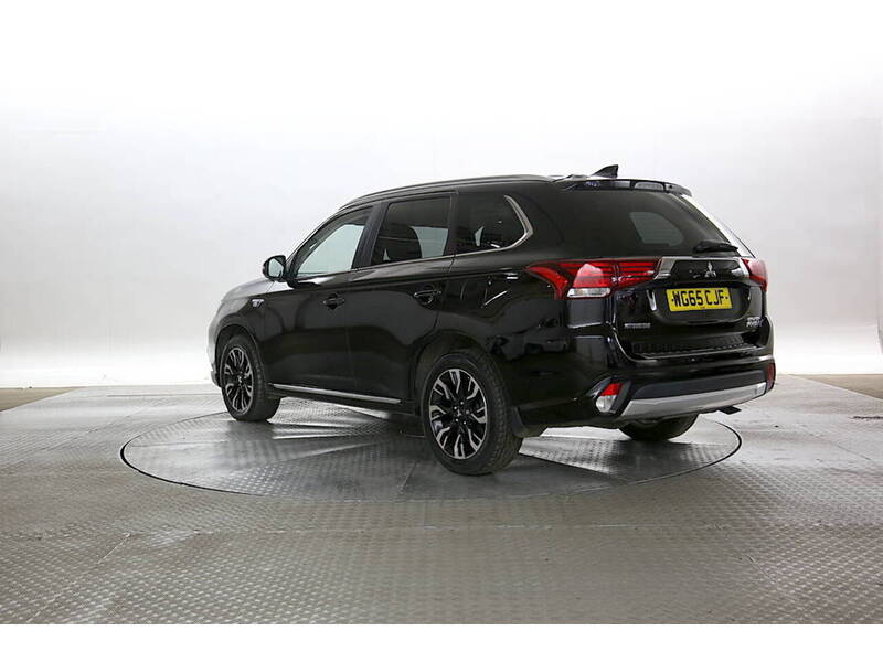 Mitsubishi 2.0H 12KWH GX4H SUV 5DR PETROL PLUG-IN HYBRID CVT 4WD AUTO HEATED SEATS SAT NAV BLUETOOTH DAB STEREO REAR CAMERA ONLY 83000 MILES SH JUST £20 ROAD TAX 72-74 Mitcham Road