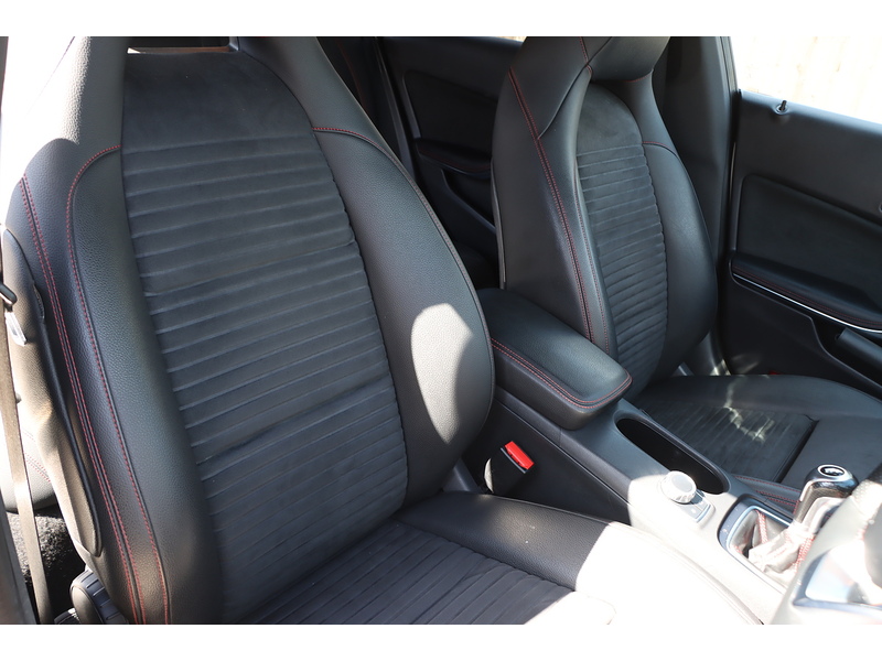 Mercedes-Benz 1.6 CLA180 AMG Line Coupe 4dr Petrol Manual Euro 6 (s/s) (122 ps) 72-74 Mitcham Road