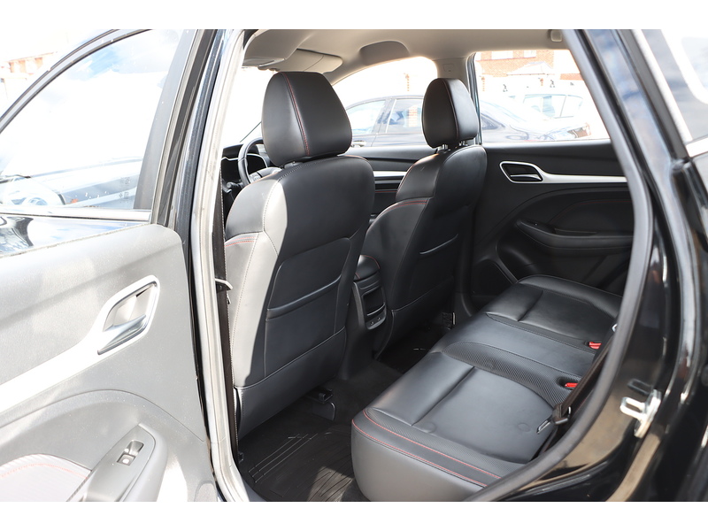 MG 1.0 T-GDI EXCLUSIVE SUV 5DR PETROL AUTO HEATED SEATS SAT NAV BLUETOOTH APPLE CARPLAY REAR & 360 CAMERA PARKING AIDS JUST 1 OWNER ONLY 22000 MILES SH 72-74 Mitcham Road