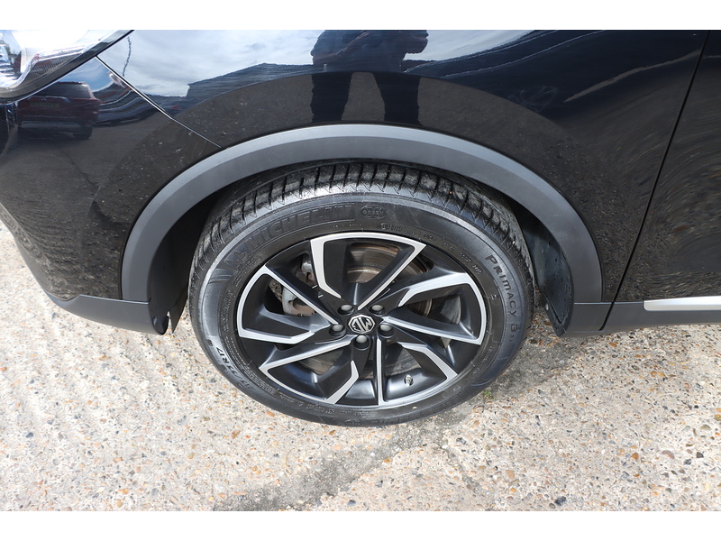 MG 1.0 T-GDI EXCLUSIVE SUV 5DR PETROL AUTO HEATED SEATS SAT NAV BLUETOOTH APPLE CARPLAY REAR & 360 CAMERA PARKING AIDS JUST 1 OWNER ONLY 22000 MILES SH 72-74 Mitcham Road