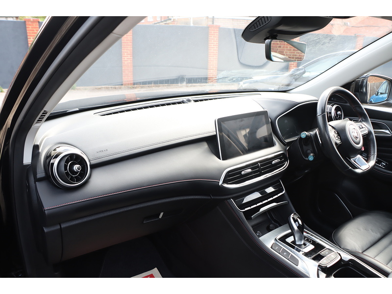 MG 1.5 T-GDI EXCLUSIVE SUV 5DR PETROL DCT AUTO PAN ROOF HEATED SEATS SAT NAV BLUETOOTH APPLE CARPLAY REAR CAMERA PARKING AIDS JUST 1 OWNER 40000 MILES SH 72-74 Mitcham Road