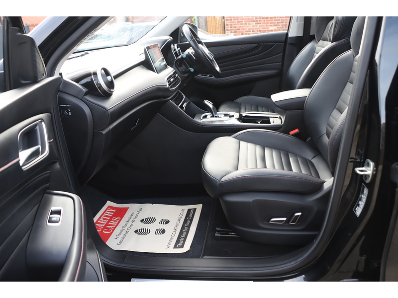 MG 1.5 T-GDI EXCLUSIVE SUV 5DR PETROL DCT AUTO PAN ROOF HEATED SEATS SAT NAV BLUETOOTH APPLE CARPLAY REAR CAMERA PARKING AIDS JUST 1 OWNER 40000 MILES SH 72-74 Mitcham Road