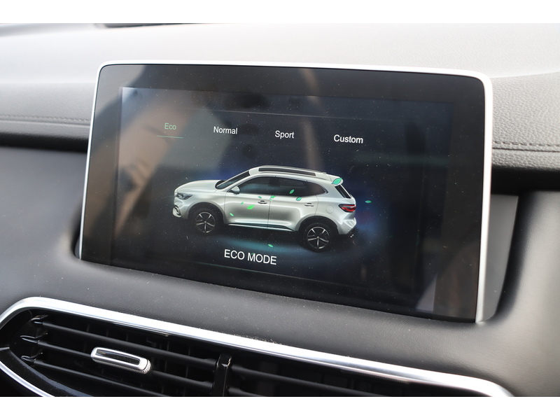 MG 1.5 T-GDI EXCLUSIVE SUV 5DR PETROL DCT AUTO PAN ROOF HEATED SEATS SAT NAV BLUETOOTH APPLE CARPLAY REAR CAMERA PARKING AIDS JUST 1 OWNER 40000 MILES SH 72-74 Mitcham Road