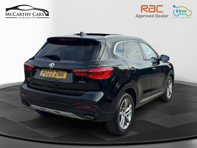 MG 1.5 T-GDI EXCLUSIVE SUV 5DR PETROL DCT AUTO PAN ROOF HEATED SEATS SAT NAV BLUETOOTH APPLE CARPLAY REAR CAMERA PARKING AIDS JUST 1 OWNER 40000 MILES SH 72-74 Mitcham Road