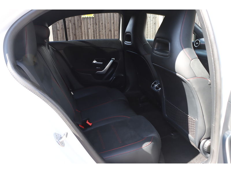 Mercedes-Benz A200 1.3 AMG Line Hatchback 5dr Petrol 7G-DCT AUTO Euro 6 (s/s) (163 ps) SAT NAV APPLE CARPLAY ONLY 57000 MILES 72-74 Mitcham Road
