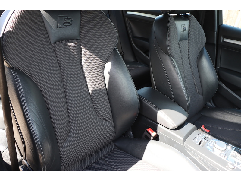 Audi 1.5 TFSI CoD 35 S line Saloon 4dr Petrol S Tronic AUTO Euro 6 (s/s) (150 ps) ONLY 79000 MILES FULL AUDI SH STUNNING LOOKING 72-74 Mitcham Road