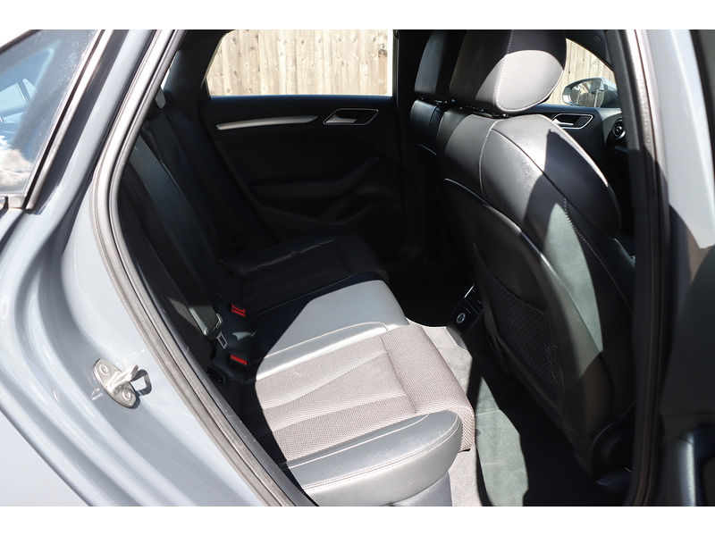 Audi 1.5 TFSI CoD 35 S line Saloon 4dr Petrol S Tronic AUTO Euro 6 (s/s) (150 ps) ONLY 79000 MILES FULL AUDI SH STUNNING LOOKING 72-74 Mitcham Road