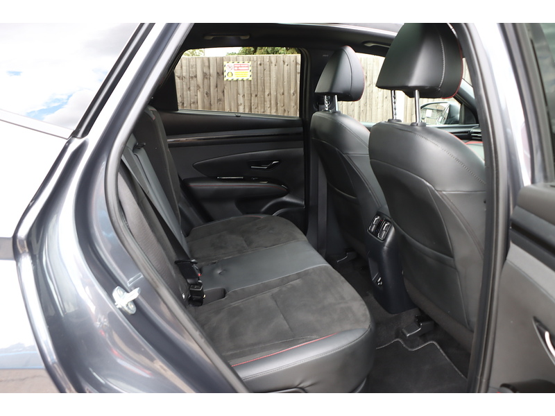 Hyundai 1.6 H T-GDI N LINE S SUV 5DR PETROL HYBRID AUTO SUNROOF HEATED SEATS SAT NAV BLUETOOTH APPLE CARPLAY REAR CAMERA PARKING AIDS 1 OWNER 64000 MILES FSH 72-74 Mitcham Road