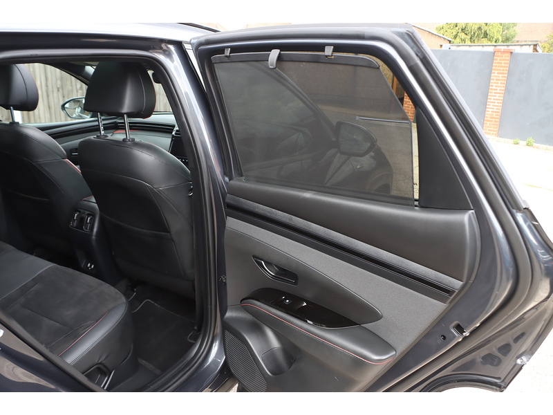 Hyundai 1.6 H T-GDI N LINE S SUV 5DR PETROL HYBRID AUTO SUNROOF HEATED SEATS SAT NAV BLUETOOTH APPLE CARPLAY REAR CAMERA PARKING AIDS 1 OWNER 64000 MILES FSH 72-74 Mitcham Road
