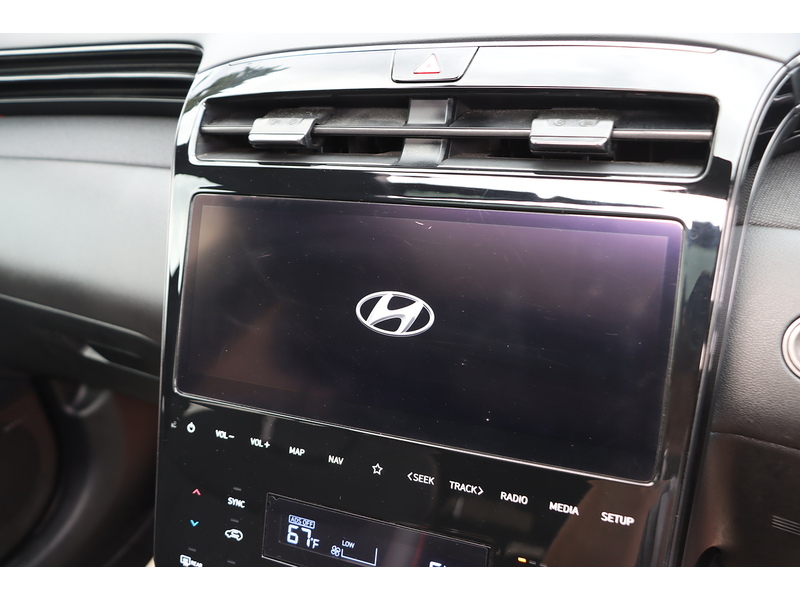 Hyundai 1.6 H T-GDI N LINE S SUV 5DR PETROL HYBRID AUTO SUNROOF HEATED SEATS SAT NAV BLUETOOTH APPLE CARPLAY REAR CAMERA PARKING AIDS 1 OWNER 64000 MILES FSH 72-74 Mitcham Road