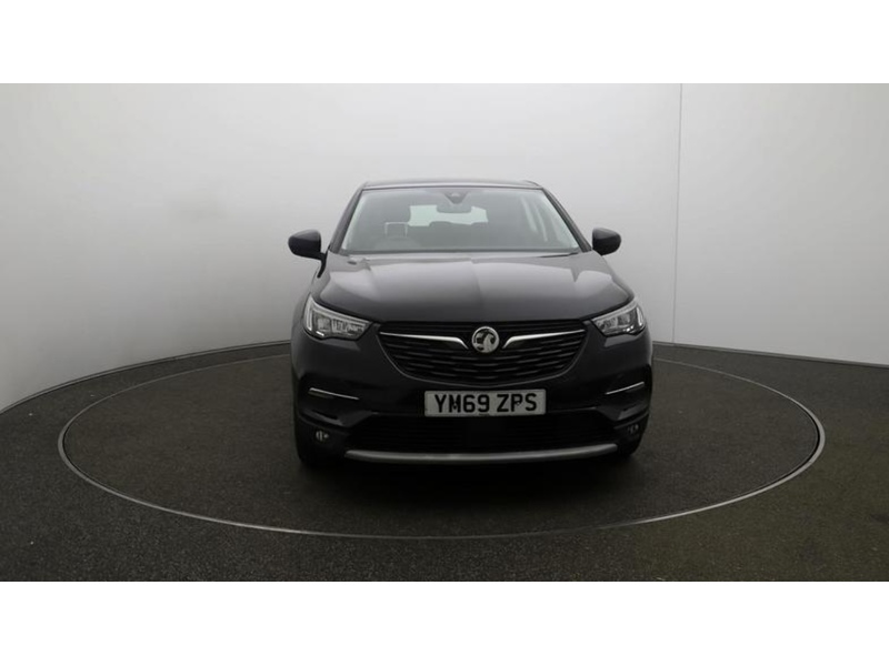 Vauxhall 1.2 TURBO BUSINESS EDITION NAV SUV 5DR PETROL MANUAL SATNAV BLUETOOTH DAB RADIO APPLE CARPLAY PARKING AIDS 2 OWNERS ONLY 43000 MILES SH NO ULEZ CHARGE 72-74 Mitcham Road