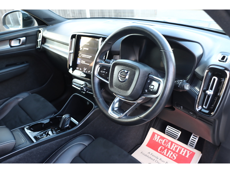 Volvo 2.0 B4 MHEV ULTIMATE SUV 5DR PETROL HYBRID DCT AUTO SUNROOF HEATED SEATS SATNAV BLUETOOTH DAB STEREO REAR CAMERA PARKING AIDS 2 OWNERS 56000 MILES FSH 72-74 Mitcham Road