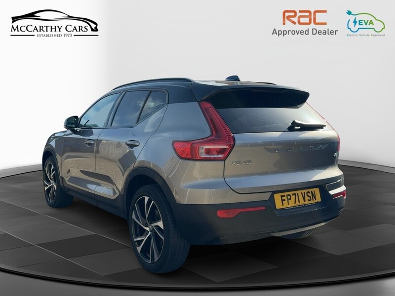 Volvo 2.0 B4 MHEV ULTIMATE SUV 5DR PETROL HYBRID DCT AUTO SUNROOF HEATED SEATS SATNAV BLUETOOTH DAB STEREO REAR CAMERA PARKING AIDS 2 OWNERS 56000 MILES FSH 72-74 Mitcham Road