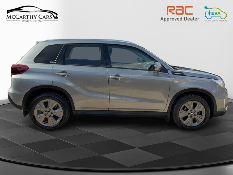 Suzuki 1.4 BOOSTERJET SZ-T SUV 5DR PETROL AUTO SAT NAV BLUETOOTH DAB STEREO APPLE CARPLAY/ANDROID AUTO REAR CAMERA ONLY 53000 MILES FSH 6 SERVICES 72-74 Mitcham Road