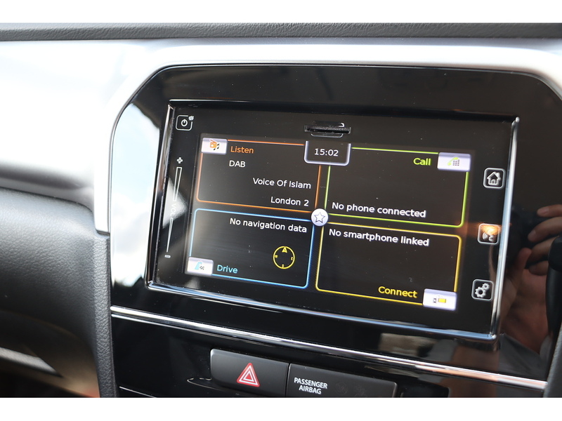 Suzuki 1.4 BOOSTERJET SZ-T SUV 5DR PETROL AUTO SAT NAV BLUETOOTH DAB STEREO APPLE CARPLAY/ANDROID AUTO REAR CAMERA ONLY 53000 MILES FSH 6 SERVICES 72-74 Mitcham Road
