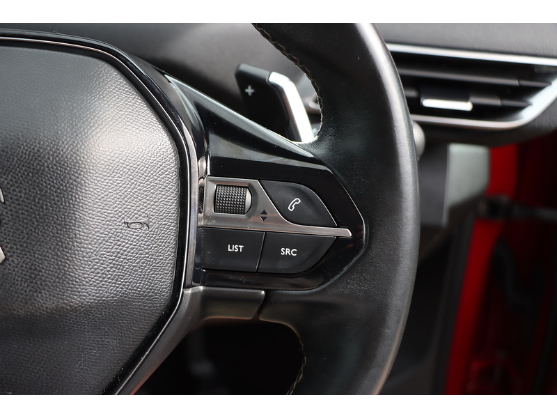 Peugeot 1.2 PURETECH ALLURE SUV 5DR PETROL EAT AUTO 7 SEATER SAT NAV BLUETOOTH DAB STEREO APPLE CARPLAY REAR CAMERA PARKING AIDS 44000 MILES SH NO ULEZ CHARGE 72-74 Mitcham Road