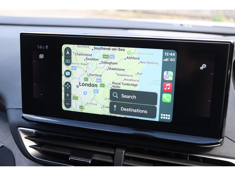 Peugeot 1.2 PURETECH ALLURE SUV 5DR PETROL EAT AUTO 7 SEATER SAT NAV BLUETOOTH DAB STEREO APPLE CARPLAY REAR CAMERA PARKING AIDS 44000 MILES SH NO ULEZ CHARGE 72-74 Mitcham Road