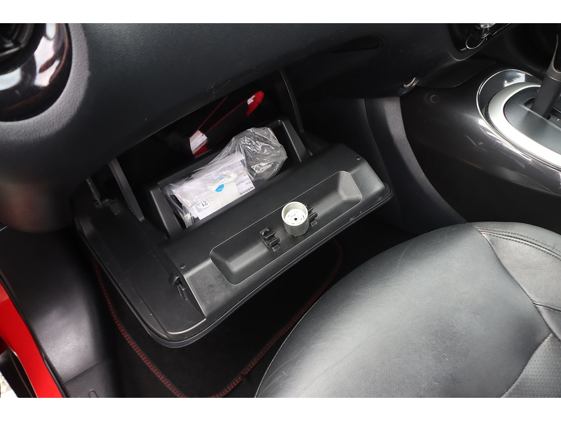 Nissan 1.6 TEKNA SUV 5DR PETROL XTRON AUTO HEATED SEATS SATNAV BLUETOOTH DAB STEREO REAR CAMERA 2 OWNERS SAME OWNER FOR 5 YEARS 42000 MILES SH NO ULEZ CHARGE 72-74 Mitcham Road