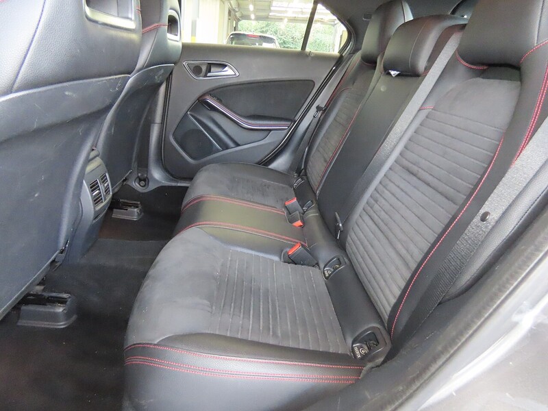 Mercedes-Benz A180 1.6  AMG Line (Premium) Hatchback 5dr Petrol 7G-DCT Euro 6 (s/s) (122 ps) 72-74 Mitcham Road