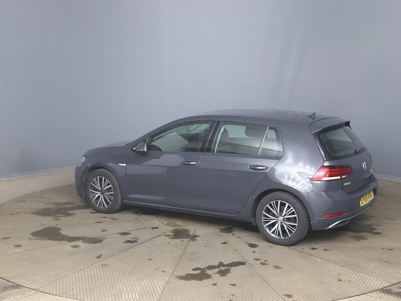 Volkswagen 1.5 TSI EVO SE Nav Hatchback 5dr Petrol DSG AUTO Euro 6 (s/s) (130 ps) SAT NAV ONLY 49000 MILES FROM NEW FULL SERVICE HISTORY 72-74 Mitcham Road