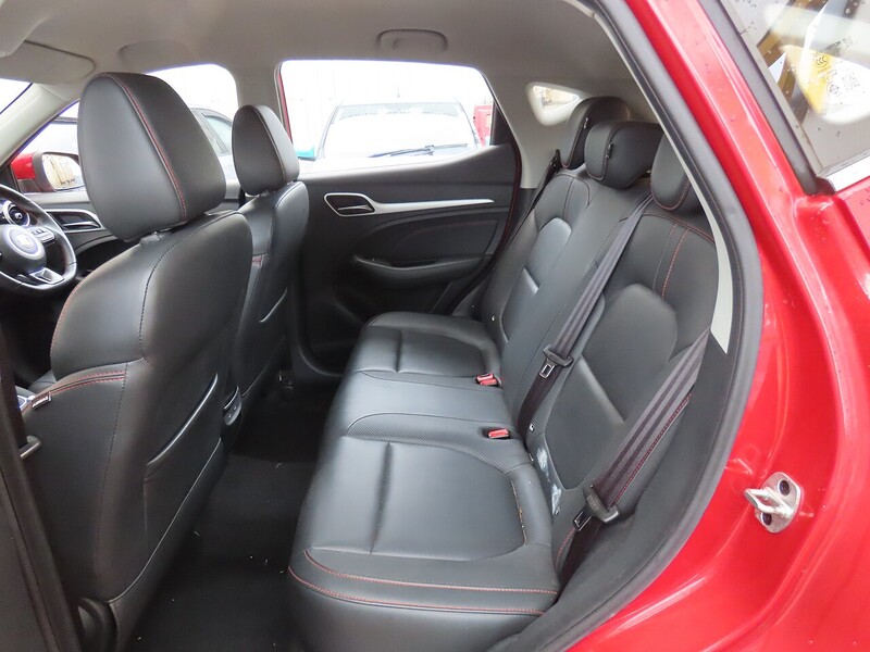 MG 1.5 Vti-TECH Exclusive SUV 5dr Petrol Manual Euro 6 (s/s) (106 ps) JUST 2 OWNERS FROM NEW ONLY 45000 MILES 72-74 Mitcham Road