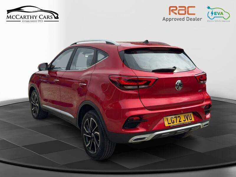 MG 1.5 VTI-TECH EXCLUSIVE SUV 5DR PETROL MANUAL HEATED SEATS SAT NAV BLUETOOTH DAB STEREO APPLE CARPLAY REAR CAMERA PARKING AIDS 2 OWNERS 45000 MILES SH 72-74 Mitcham Road