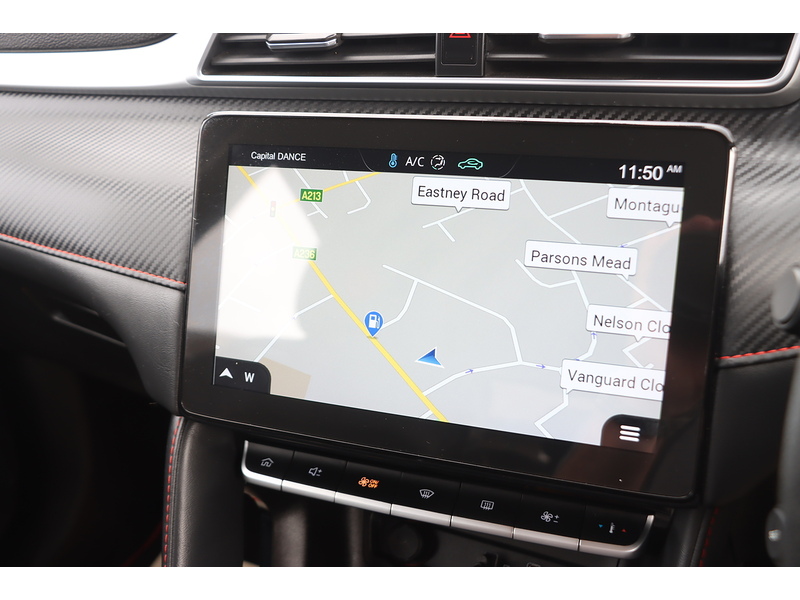 MG 1.5 VTI-TECH EXCLUSIVE SUV 5DR PETROL MANUAL HEATED SEATS SAT NAV BLUETOOTH DAB STEREO APPLE CARPLAY REAR CAMERA PARKING AIDS 2 OWNERS 45000 MILES SH 72-74 Mitcham Road