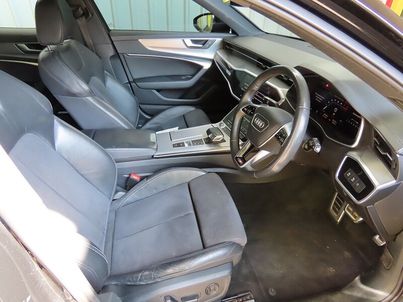 Audi 2.0 TFSI 40 S line Estate 5dr Petrol S Tronic Euro 6 (s/s) (204 ps) JUST 1 OWNER FROM NEW SAT NAV APPLE CAR PLAY REAR CAMERA JUST 34000 MILES 72-74 Mitcham Road