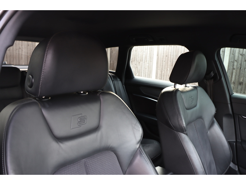 Audi 2.0 TFSI 40 S LINE ESTATE 5DR PETROL S TRONIC AUTO HEATED SEATS SAT NAV BLUETOOTH APPLE CARPLAY REAR CAM PARKING AIDS JUST 1 OWNER ONLY 34000 MILES SH 72-74 Mitcham Road