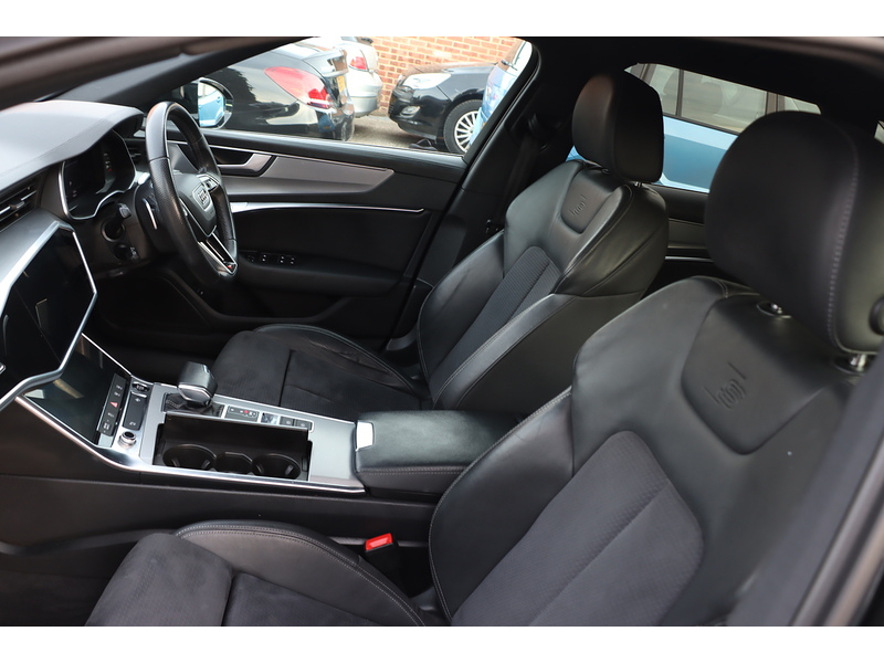 Audi 2.0 TFSI 40 S LINE ESTATE 5DR PETROL S TRONIC AUTO HEATED SEATS SAT NAV BLUETOOTH APPLE CARPLAY REAR CAM PARKING AIDS JUST 1 OWNER ONLY 34000 MILES SH 72-74 Mitcham Road