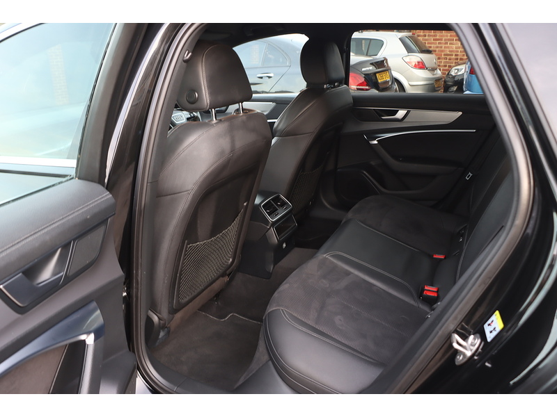 Audi 2.0 TFSI 40 S LINE ESTATE 5DR PETROL S TRONIC AUTO HEATED SEATS SAT NAV BLUETOOTH APPLE CARPLAY REAR CAM PARKING AIDS JUST 1 OWNER ONLY 34000 MILES SH 72-74 Mitcham Road