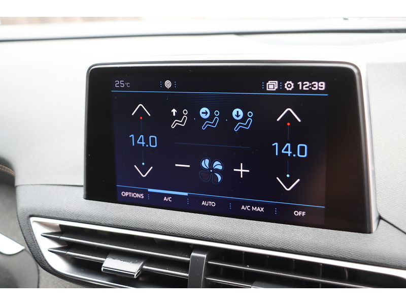 Peugeot 1.2 PURETECH GT LINE SUV 5DR PETROL MANUAL 7 SEATER SAT NAV BLUETOOTH DAB STEREO APPLE CARPLAY REAR CAMERA PARKING AIDS 71000 MILES SH NO ULEZ CHARGE 72-74 Mitcham Road
