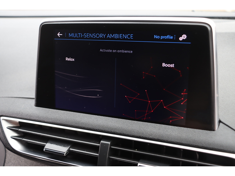 Peugeot 1.2 PURETECH GT LINE SUV 5DR PETROL MANUAL 7 SEATER SAT NAV BLUETOOTH DAB STEREO APPLE CARPLAY REAR CAMERA PARKING AIDS 71000 MILES SH NO ULEZ CHARGE 72-74 Mitcham Road
