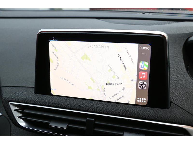 Peugeot 1.2 PURETECH GT LINE SUV 5DR PETROL MANUAL 7 SEATER SAT NAV BLUETOOTH DAB STEREO APPLE CARPLAY REAR CAMERA PARKING AIDS 71000 MILES SH NO ULEZ CHARGE 72-74 Mitcham Road