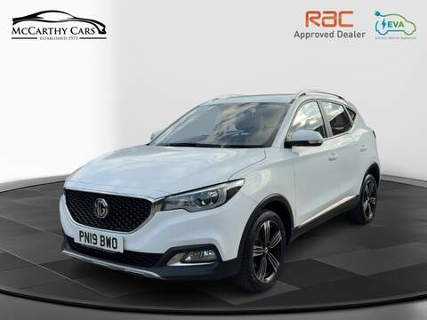 MG 1.5 VTI-TECH EXCLUSIVE SUV 5DR PETROL MANUAL SATNAV BLUETOOTH DAB STEREO APPLE CARPLAY REAR CAMERA PARKING AIDS SAME OWNER FOR 4 YEARS 38000 MILES FSH
