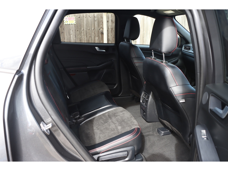 Ford 2.5 ECOBOOST DURATEC 14.4KWH ST-LINE X SUV 5DR PETROL PLUG-IN HYBRID CVT AUTO PAN ROOF HEATED SEATS SATNAV BLUETOOTH APPLE CARPLAY 1 OWNER 54000 MILES 72-74 Mitcham Road