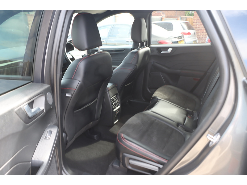Ford 2.5 ECOBOOST DURATEC 14.4KWH ST-LINE X SUV 5DR PETROL PLUG-IN HYBRID CVT AUTO PAN ROOF HEATED SEATS SATNAV BLUETOOTH APPLE CARPLAY 1 OWNER 54000 MILES 72-74 Mitcham Road