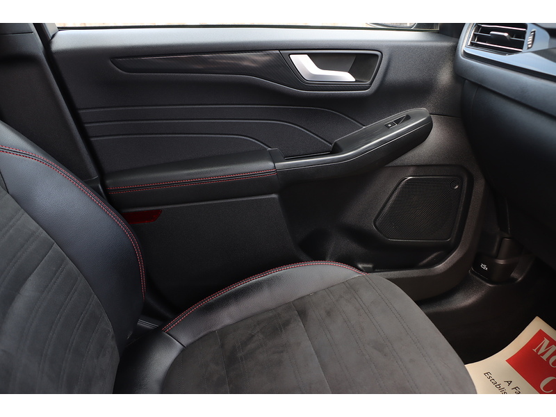 Ford 2.5 ECOBOOST DURATEC 14.4KWH ST-LINE X SUV 5DR PETROL PLUG-IN HYBRID CVT AUTO PAN ROOF HEATED SEATS SATNAV BLUETOOTH APPLE CARPLAY 1 OWNER 54000 MILES 72-74 Mitcham Road