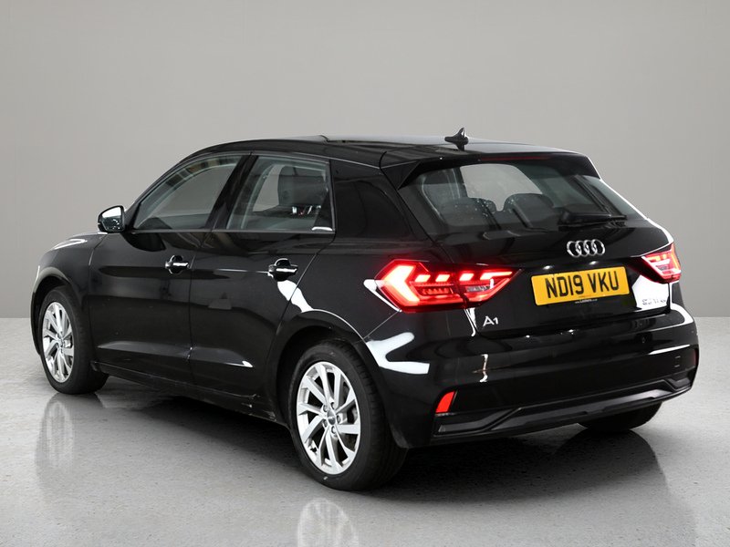 Audi 1.5 TFSI 35 Sport Sportback 5dr Petrol Manual Euro 6 (s/s) (150 ps)   SAT NAV APPLE CAR PLAY JUST 2 OWNERS ONLY 69000 MILES FSH 72-74 Mitcham Road