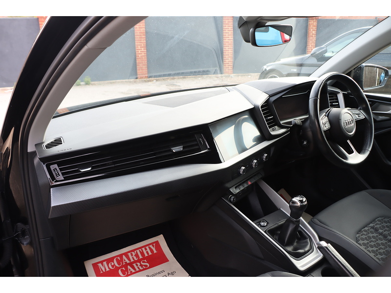 Audi 1.5 TFSI 35 SPORT SPORTBACK 5DR PETROL MANUAL SAT NAV BLUETOOTH DAB STEREO APPLE CARPLAY PARKING AIDS JUST 2 OWNERS ONLY 69000 MILES FSH 7 SERVICES 72-74 Mitcham Road