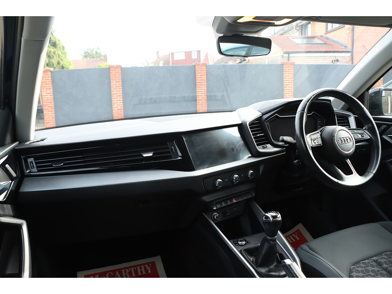 Audi 1.5 TFSI 35 SPORT SPORTBACK 5DR PETROL MANUAL SAT NAV BLUETOOTH DAB STEREO APPLE CARPLAY PARKING AIDS JUST 2 OWNERS ONLY 69000 MILES FSH 7 SERVICES 72-74 Mitcham Road