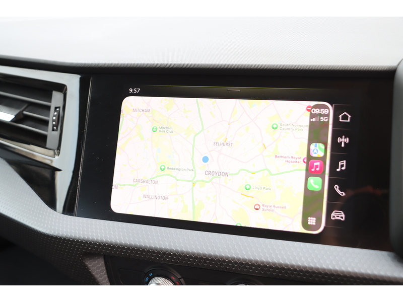 Audi 1.5 TFSI 35 SPORT SPORTBACK 5DR PETROL MANUAL SAT NAV BLUETOOTH DAB STEREO APPLE CARPLAY PARKING AIDS JUST 2 OWNERS ONLY 69000 MILES FSH 7 SERVICES 72-74 Mitcham Road