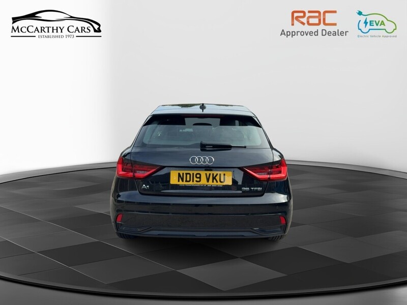 Audi 1.5 TFSI 35 SPORT SPORTBACK 5DR PETROL MANUAL SAT NAV BLUETOOTH DAB STEREO APPLE CARPLAY PARKING AIDS JUST 2 OWNERS ONLY 69000 MILES FSH 7 SERVICES 72-74 Mitcham Road