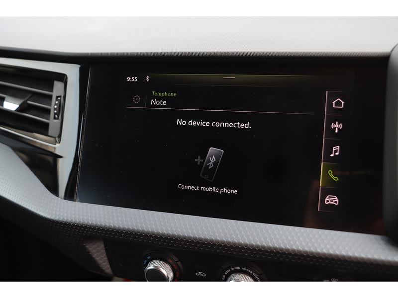 Audi 1.5 TFSI 35 SPORT SPORTBACK 5DR PETROL MANUAL SAT NAV BLUETOOTH DAB STEREO APPLE CARPLAY PARKING AIDS JUST 2 OWNERS ONLY 69000 MILES FSH 7 SERVICES 72-74 Mitcham Road