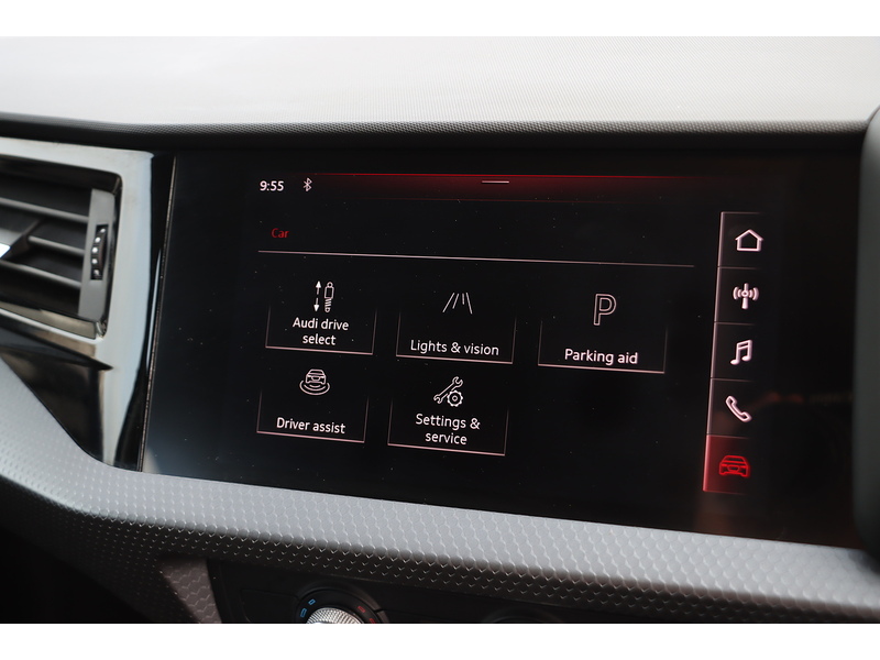Audi 1.5 TFSI 35 SPORT SPORTBACK 5DR PETROL MANUAL SAT NAV BLUETOOTH DAB STEREO APPLE CARPLAY PARKING AIDS JUST 2 OWNERS ONLY 69000 MILES FSH 7 SERVICES 72-74 Mitcham Road