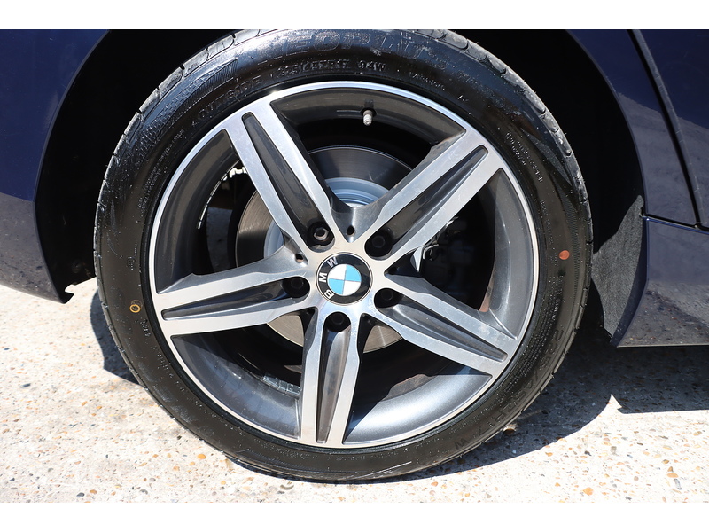 BMW 116I Sport 1.6 5dr Hatchback Automatic Petrol SAT NAV APPLE CAR PLAY REAR CAMERA ONLY 38000 MILES NO ULEZ CHARGE 72-74 Mitcham Road