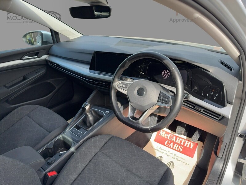 Volkswagen 1.5 TSI LIFE HATCHBACK 5DR PETROL MANUAL SAT NAV BLUETOOTH DAB STEREO APPLE CARPLAY/ ANDROID AUTO PARKING AIDS ONLY 53000 MILES SH NO ULEZ CHARGE 72-74 Mitcham Road