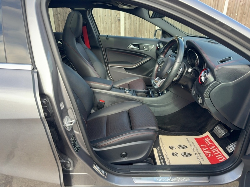 Mercedes-Benz A250 AMG (PREMIUM) HATCHBACK 5DR PETROL 7G-DCT 4MATIC 4WD AUTO SUNROOF HEATED SEATS SAT NAV BLUETOOTH REAR CAMERA 2 OWNERS 81000 MILES FSH 10 SERVICES 72-74 Mitcham Road