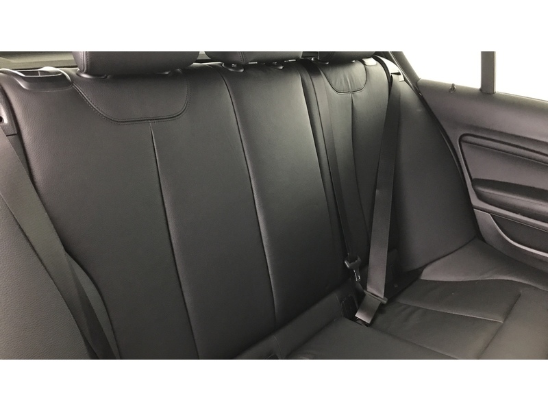 BMW 118I 1.5 M SPORT SHADOW EDITION HATCHBACK 5DR PETROL AUTO EURO 6 (S/S) (136 PS) SAT NAV FULL LEATHER HEATED SEATS 18IN M SPORT ALLOYS 47000 MILES 72-74 Mitcham Road