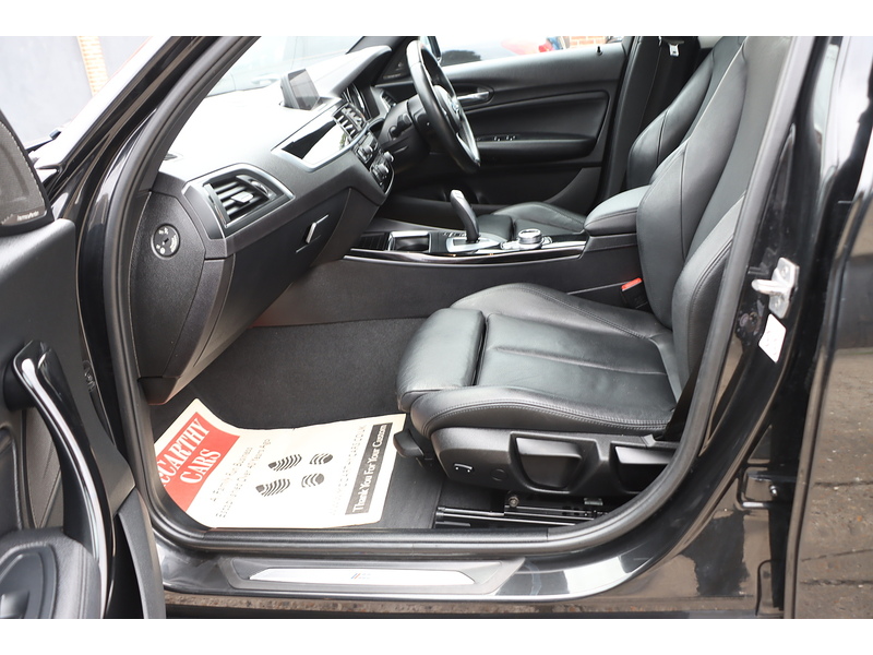 BMW 118I 1.5 M SPORT SHADOW EDITION HATCHBACK 5DR PETROL AUTO HEATED SEATS SAT NAV BLUETOOTH DAB STEREO PARKING AIDS SAME OWNER FOR 4 YEARS 47000 MILES SH 72-74 Mitcham Road